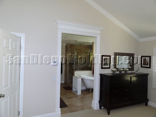 Crown molding, Wainscoting, Doorways, Window casing